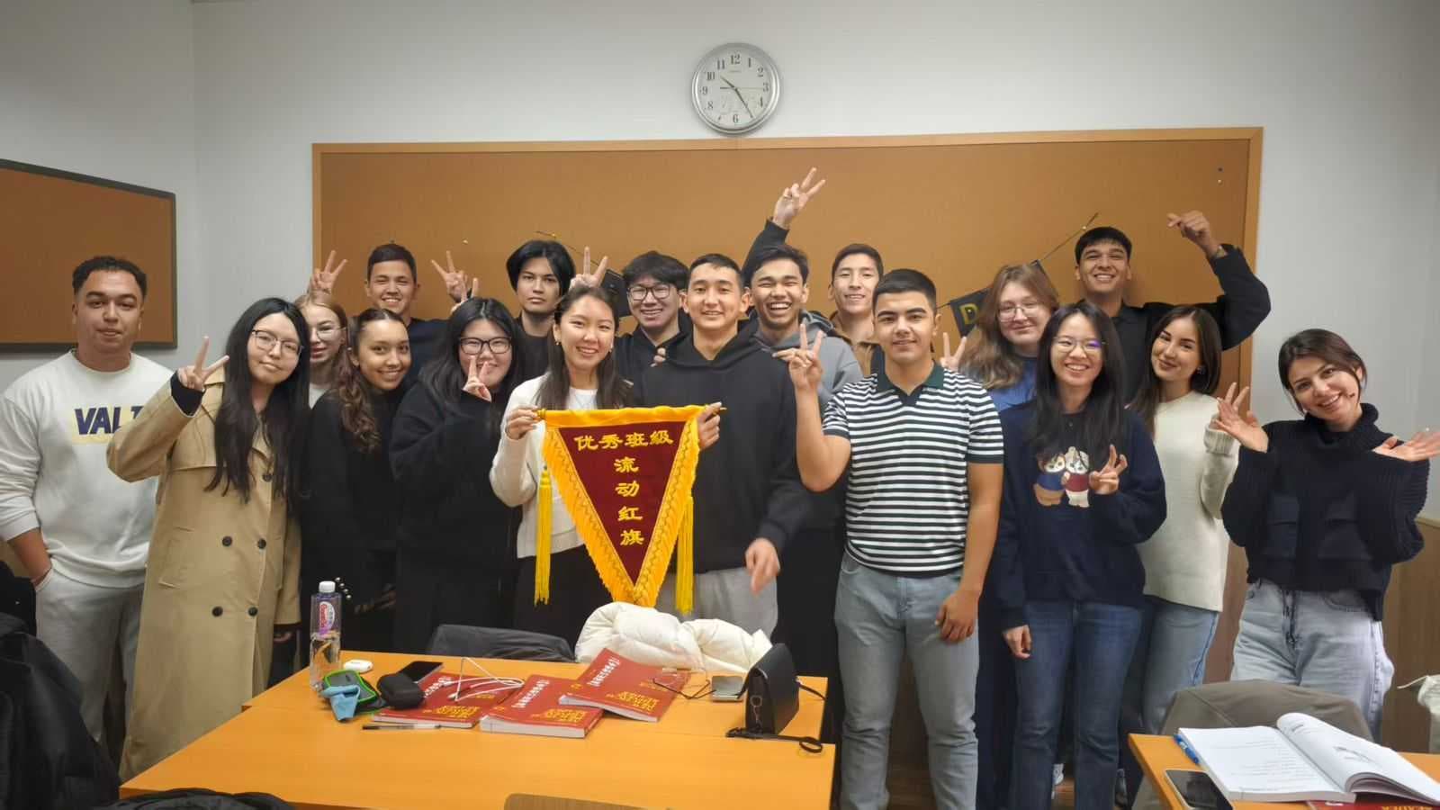 ДВУДИПЛОМНАЯ ПРОГРАММА "МЕЖДУНАРОДНЫЙ БИЗНЕС":  ОБУЧЕНИЕ СТУДЕНТОВ AIU В UNIVERSITY OF INTERNATIONAL BUSINESS AND ECONOMICS (ПЕКИН) — 2