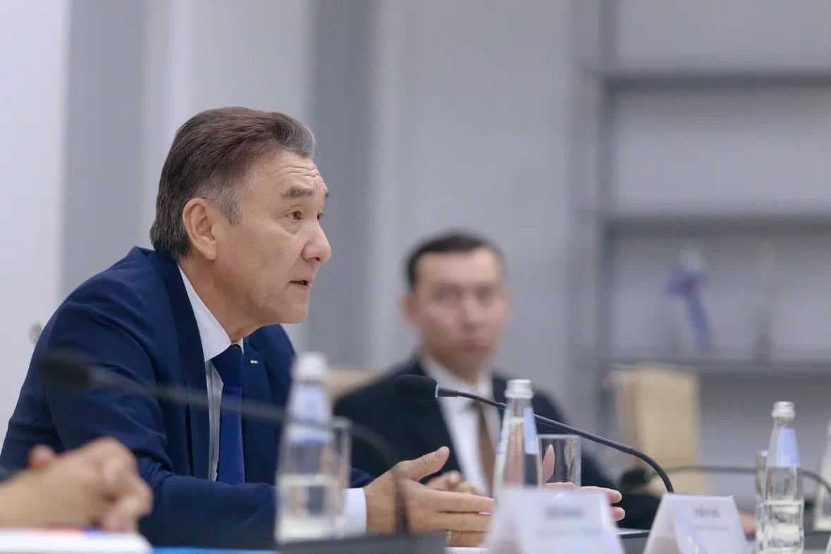В AIU состоялась встреча с представителями Европейского Союза и показ документального фильма в рамках Европейского кинофестиваля – 2025 — 5