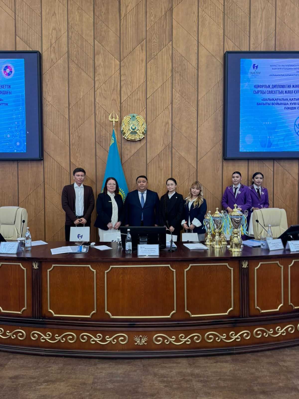 Номинация «Лучший дипломат» и интеллектуальная битва: студенты AIU на республиканской олимпиаде в Шымкенте — 2