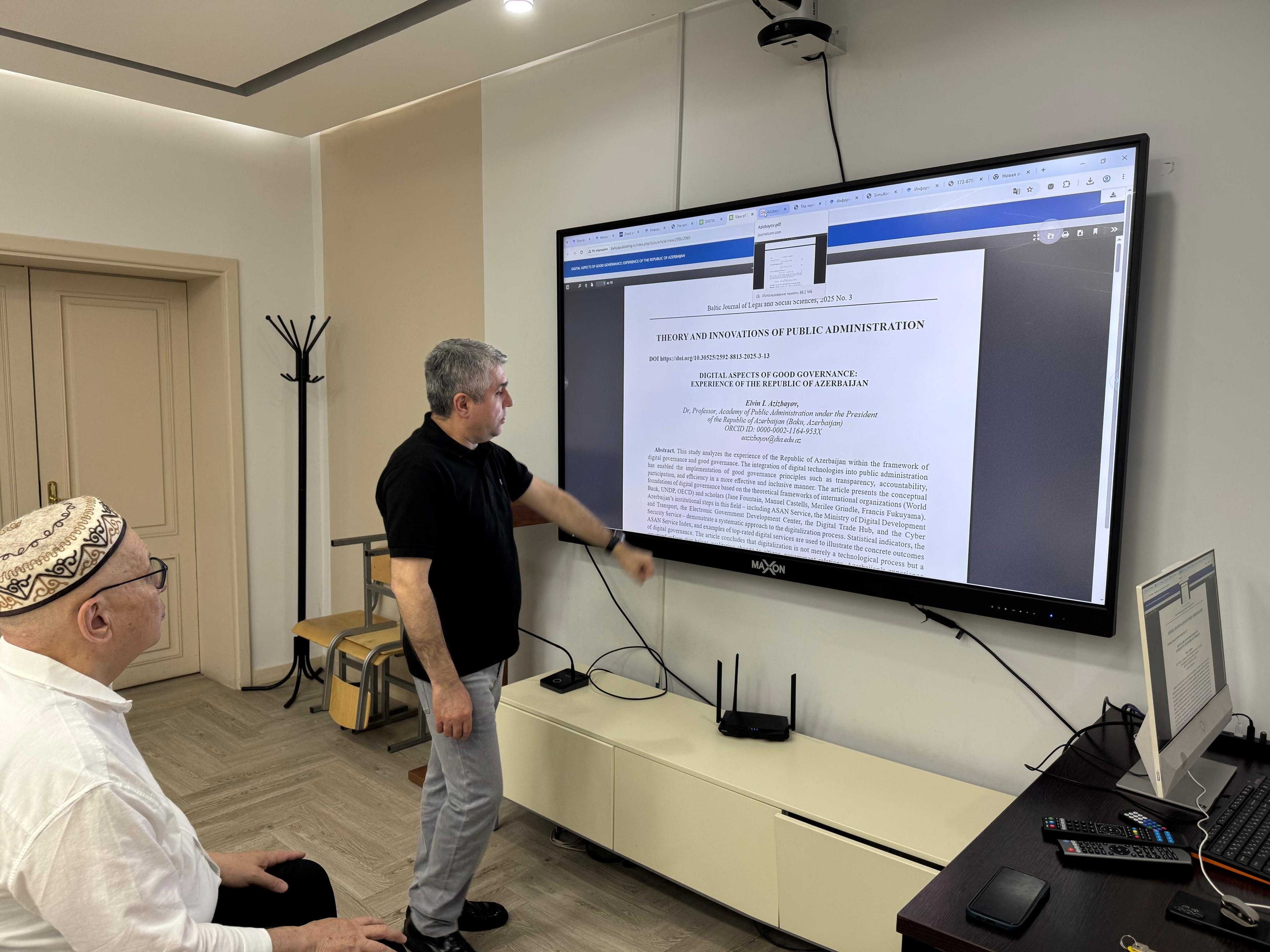 Университетімізде Әзірбайжан профессорының семинары өтті — 4
