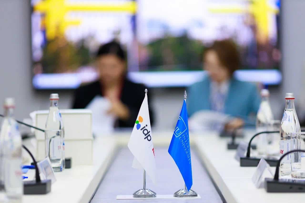 AIU и IDP IELTS Kazakhstan подписали меморандум о сотрудничестве — 3