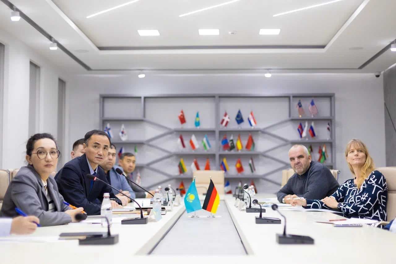 AIU-да германиялық ғалымдармен кездесу өтті