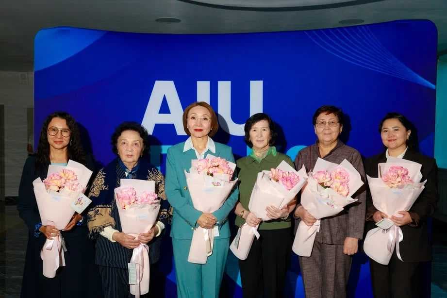 AIU TALKS жобасының тұсаукесері өтті — 18