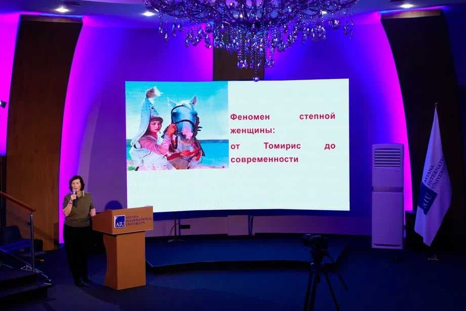 AIU TALKS жобасының тұсаукесері өтті — 11