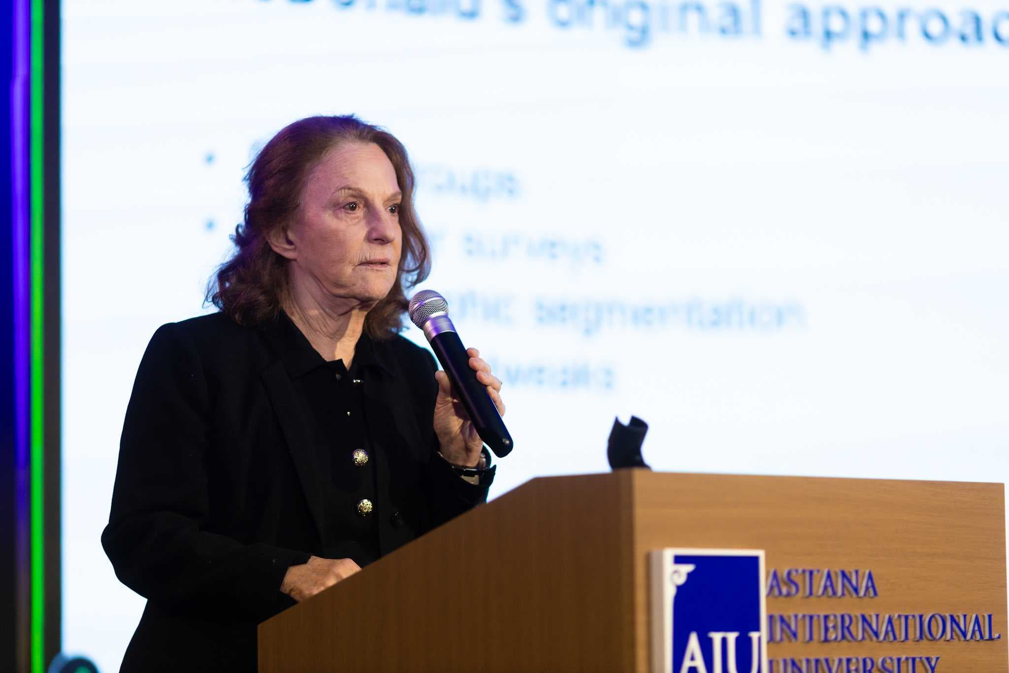 В AIU прошла бизнес-встреча «Harvard Mindset: архитектура мышления» — 2
