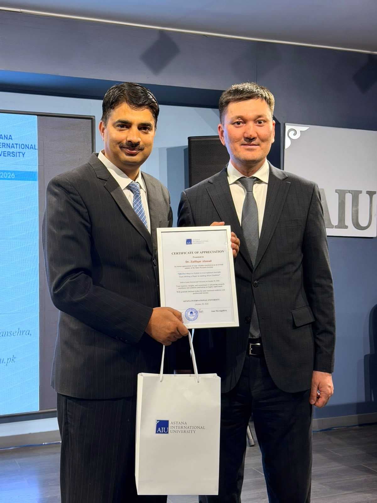 AIU-да пәкістандық ғалым Зулфикар Ахмадтың ғылыми семинары өтті — 9